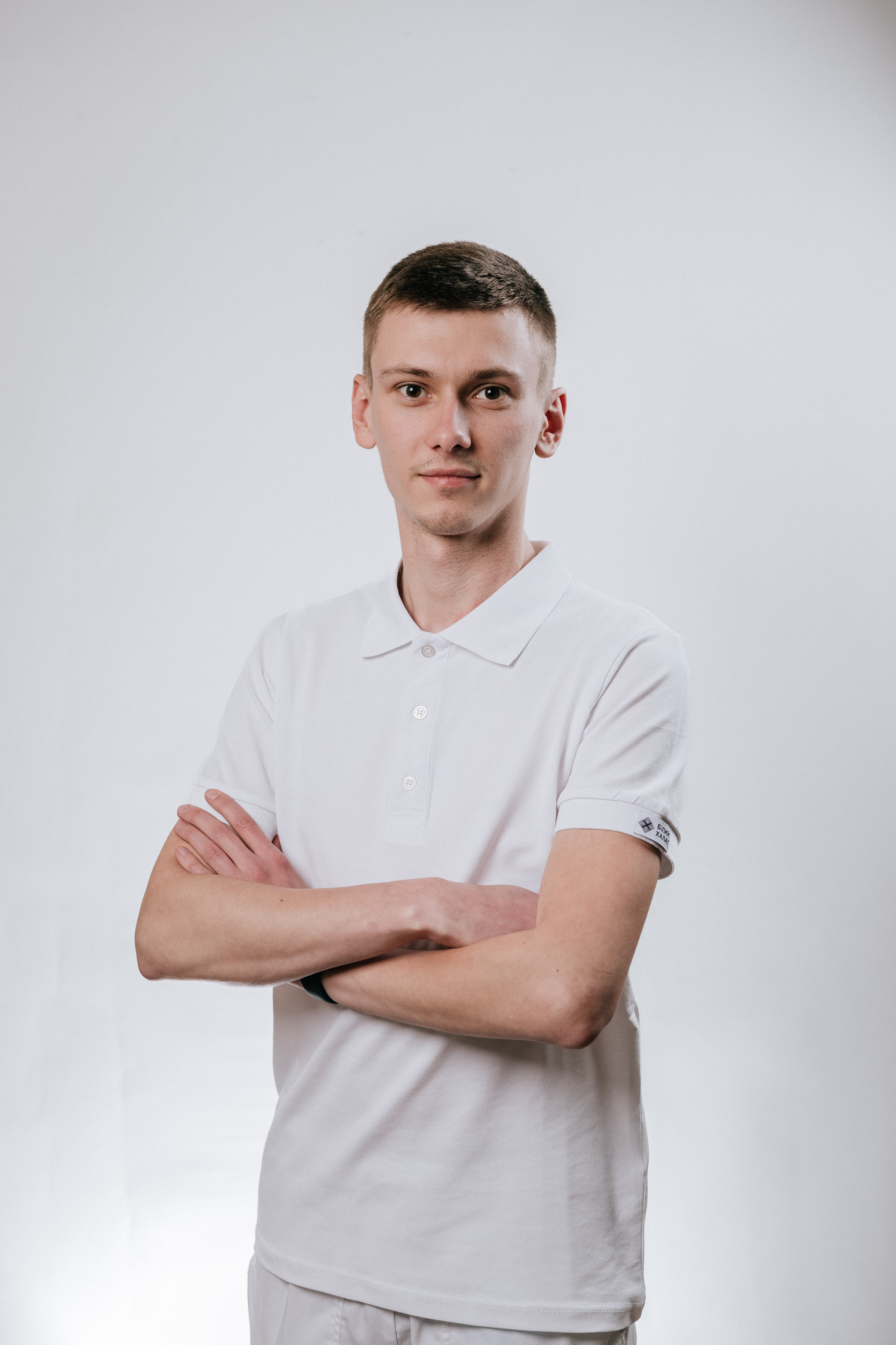 Pomirchiy_Artem_Sergiyovich_stomatolog_hirurg