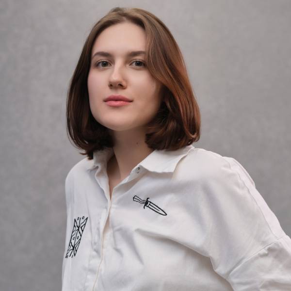 Bogomolenko_Dasha_600x600_px