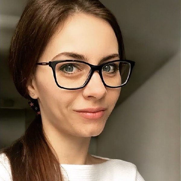 Daryna_administrator_600x600_px