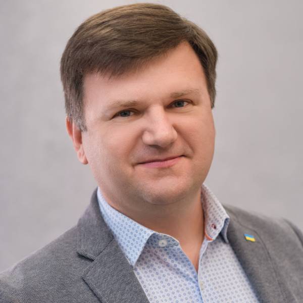 Lector_Petryk_Pavlo_600x600_px