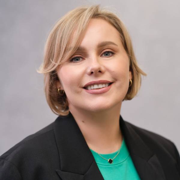 Lector_Syatinya_Viktoria_600x600_px