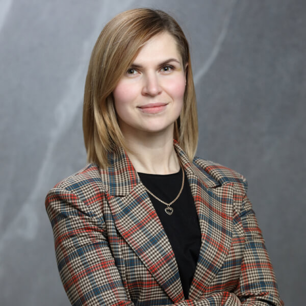 mogina_mariya_vidguk_600x600_px_-_tinified