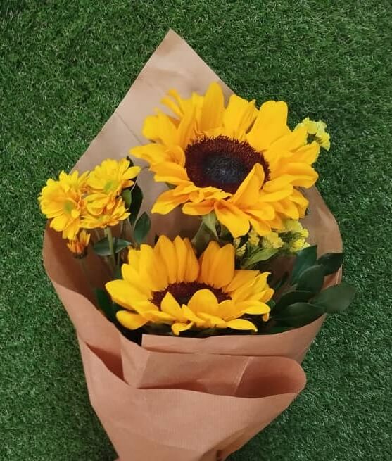 Detalle_de_girasoles_para_Oshn_Floristera_Tropicana