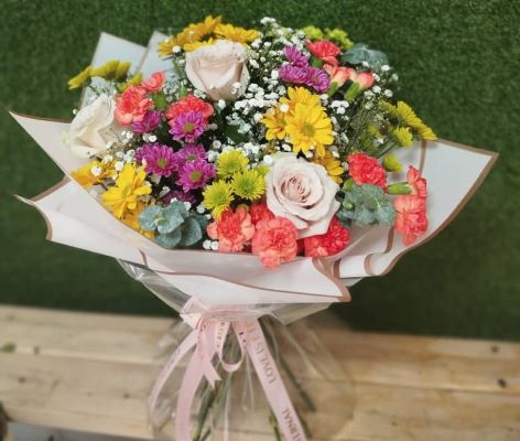 Ramo Primavera Floristería Tropicana. La Habana, Cuba