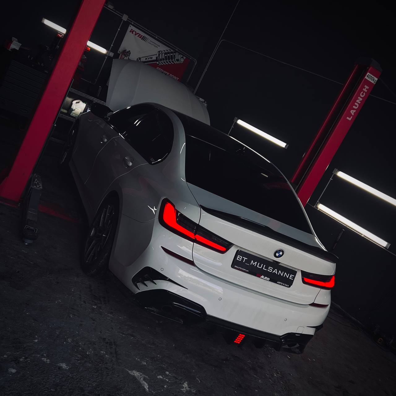 photo_5314805481300163526_y