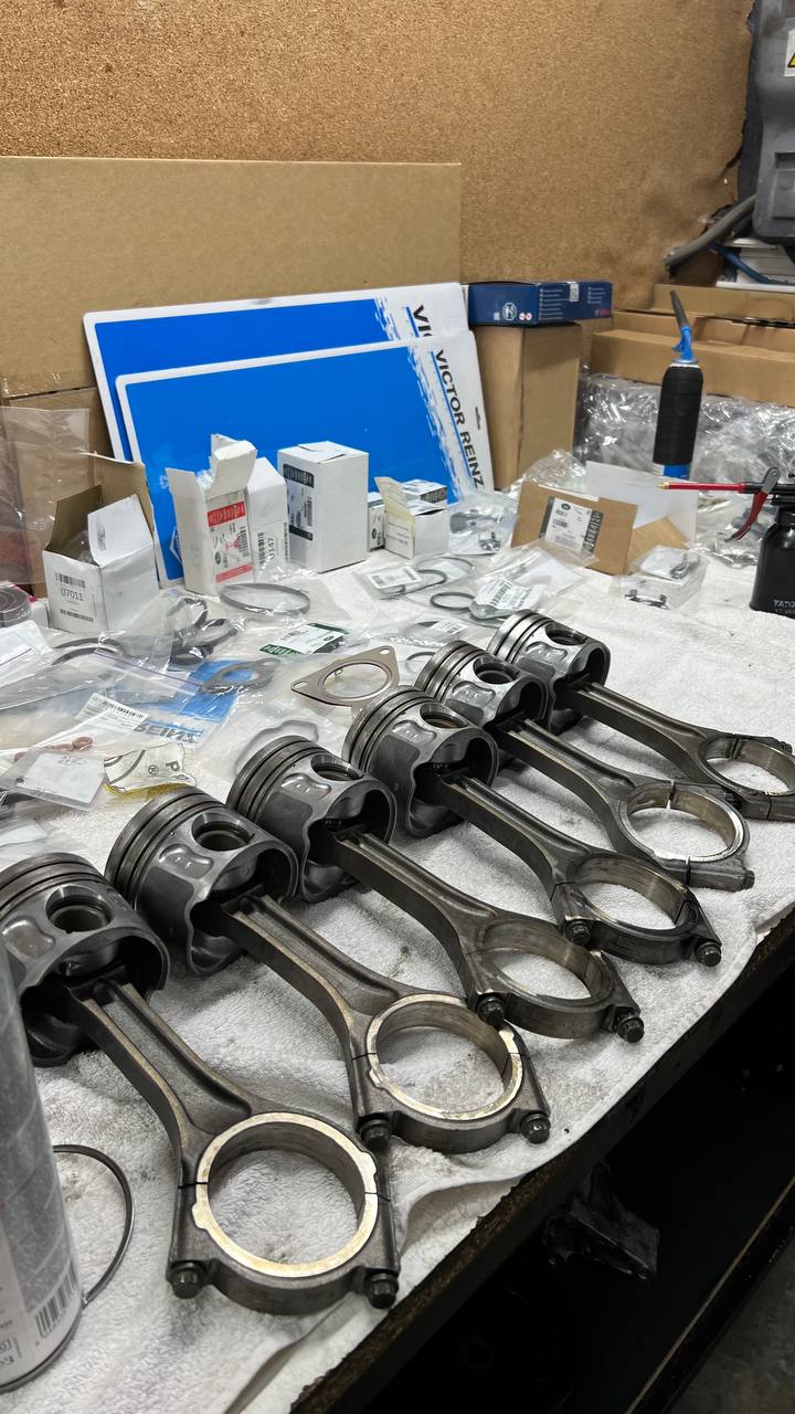 photo_5314805481300163540_y