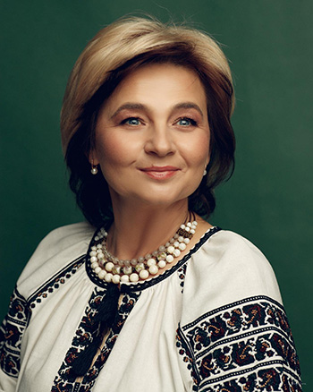 Чайківська Еліна Флавіанівна