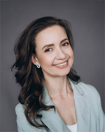 Гончарова Юлія