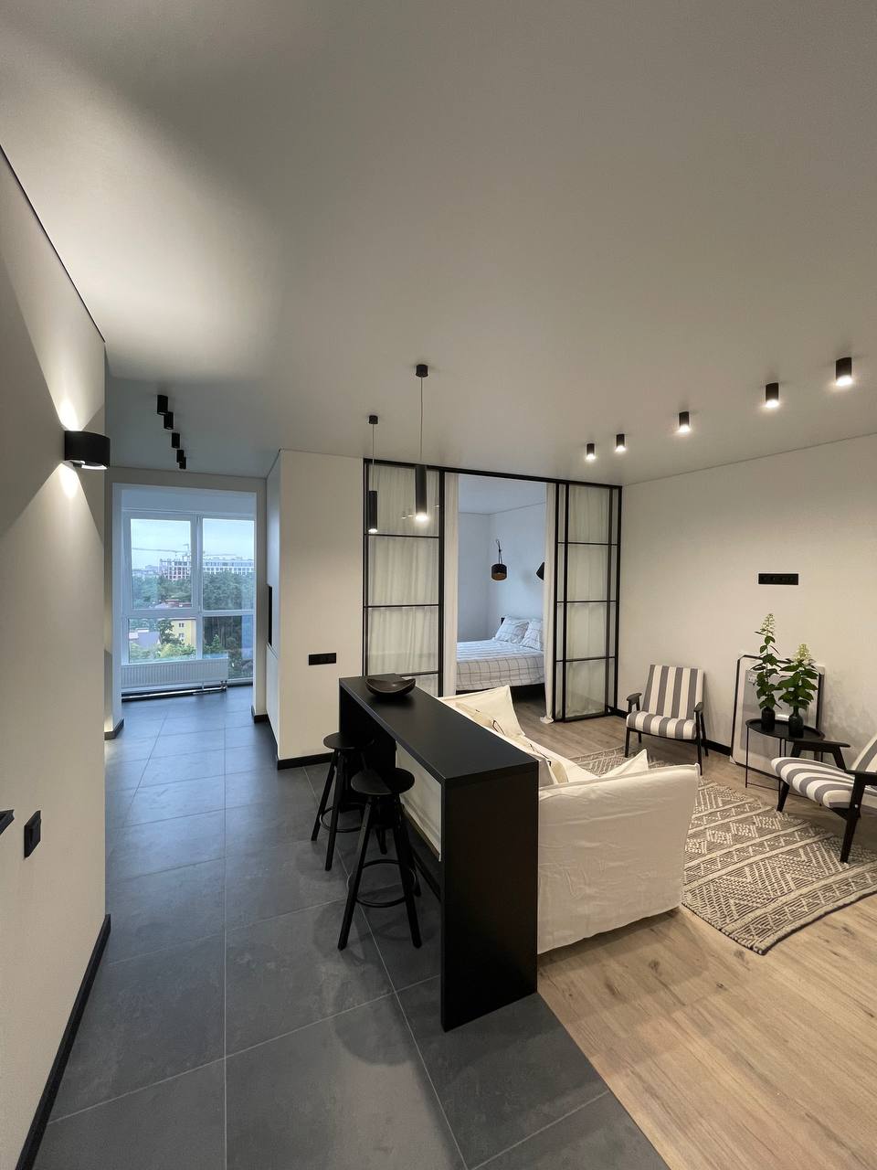 photo_5449724122193053765_y