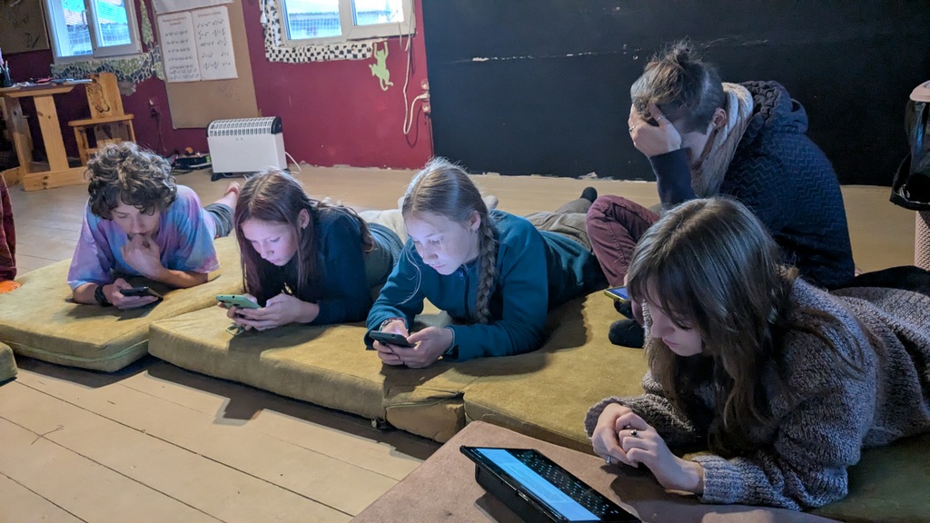 PXL_20251118_135620825