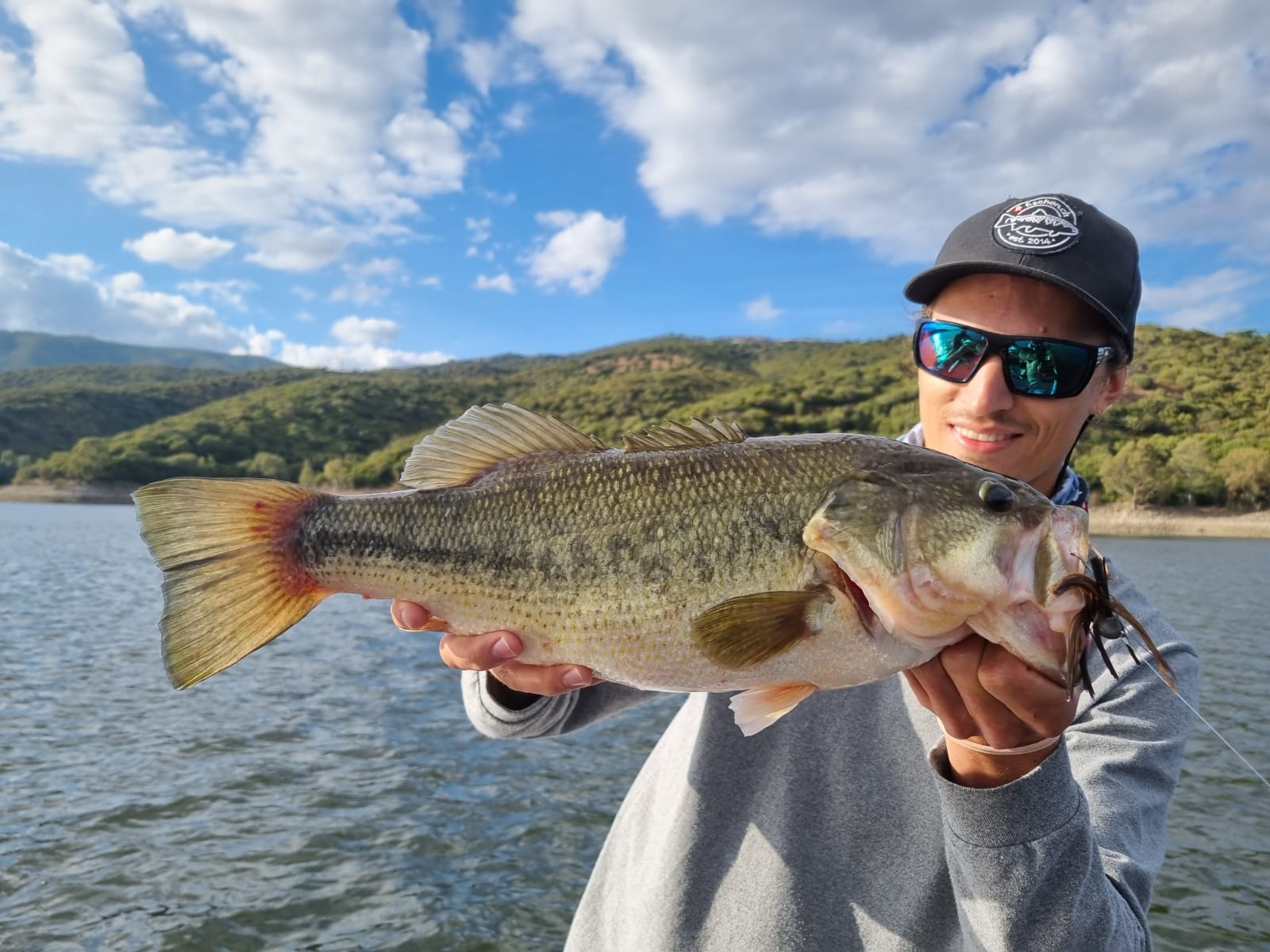 562f95b7-884d-4315-90bf-f1e43745205f