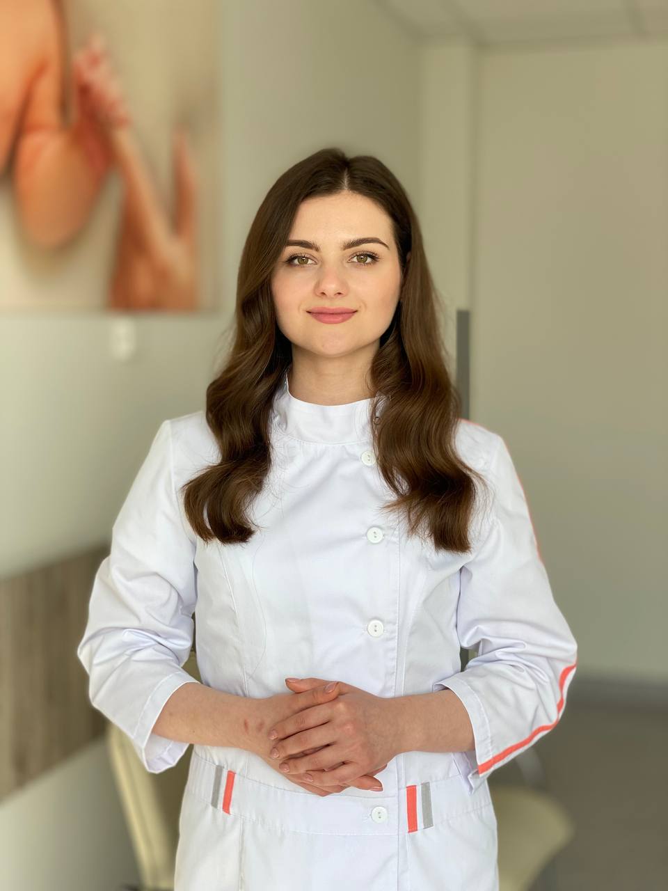 photo_5469849845020876106_y