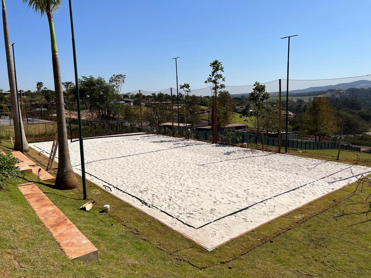 1998d951-dfdf-4154-b6f4-38fab06cfb03