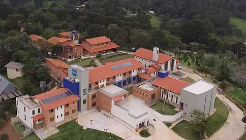 4fd7af_0097104a112f44f7adb9b18e01d38d23mv2