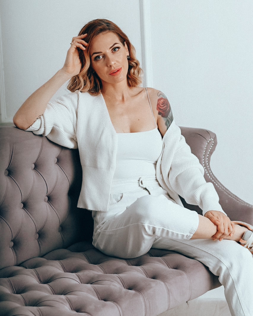 24E74B8C-B047-4349-9F76-AE69AB2E54C4