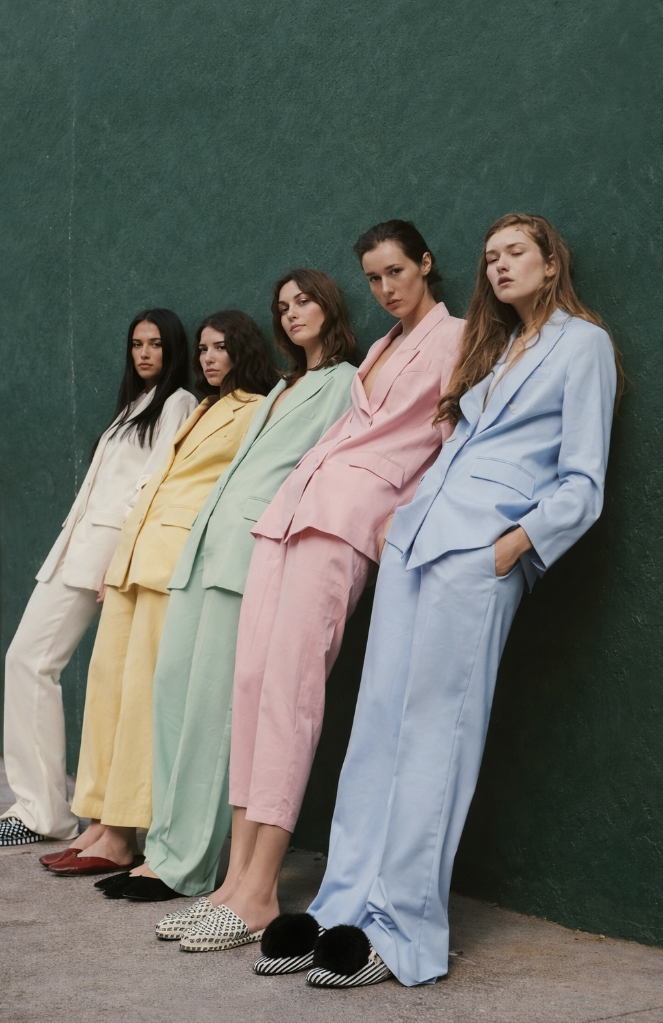 06158491-0402-4554-937D-8E5E1BD7A0ED