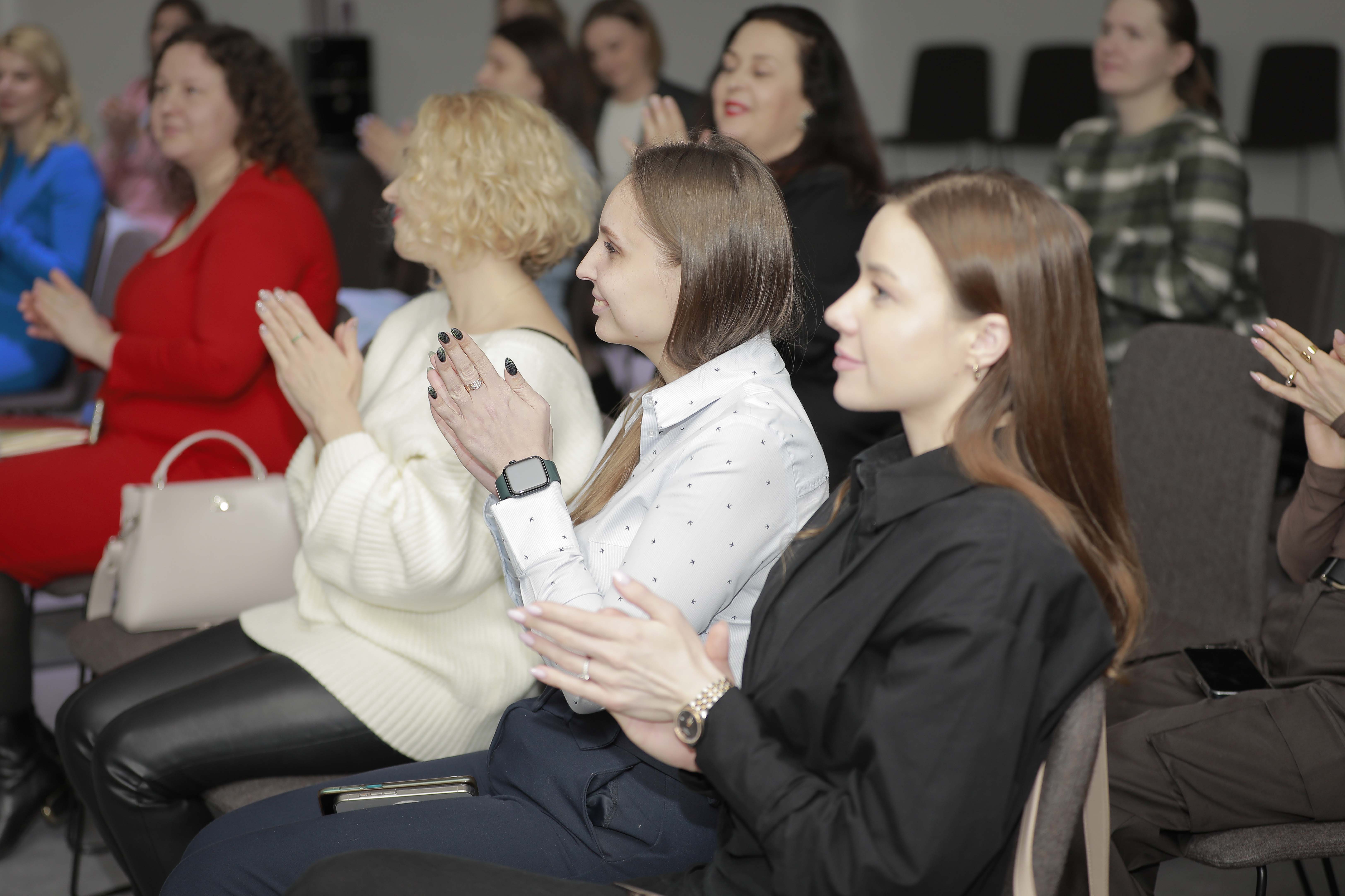 Grammar_of_style_Anastasiia_Ivanova_small_4322