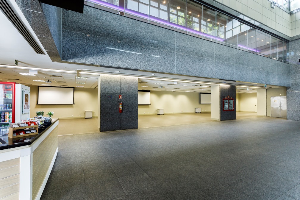 7_-_Foyer_e_Centro_de_Eventos