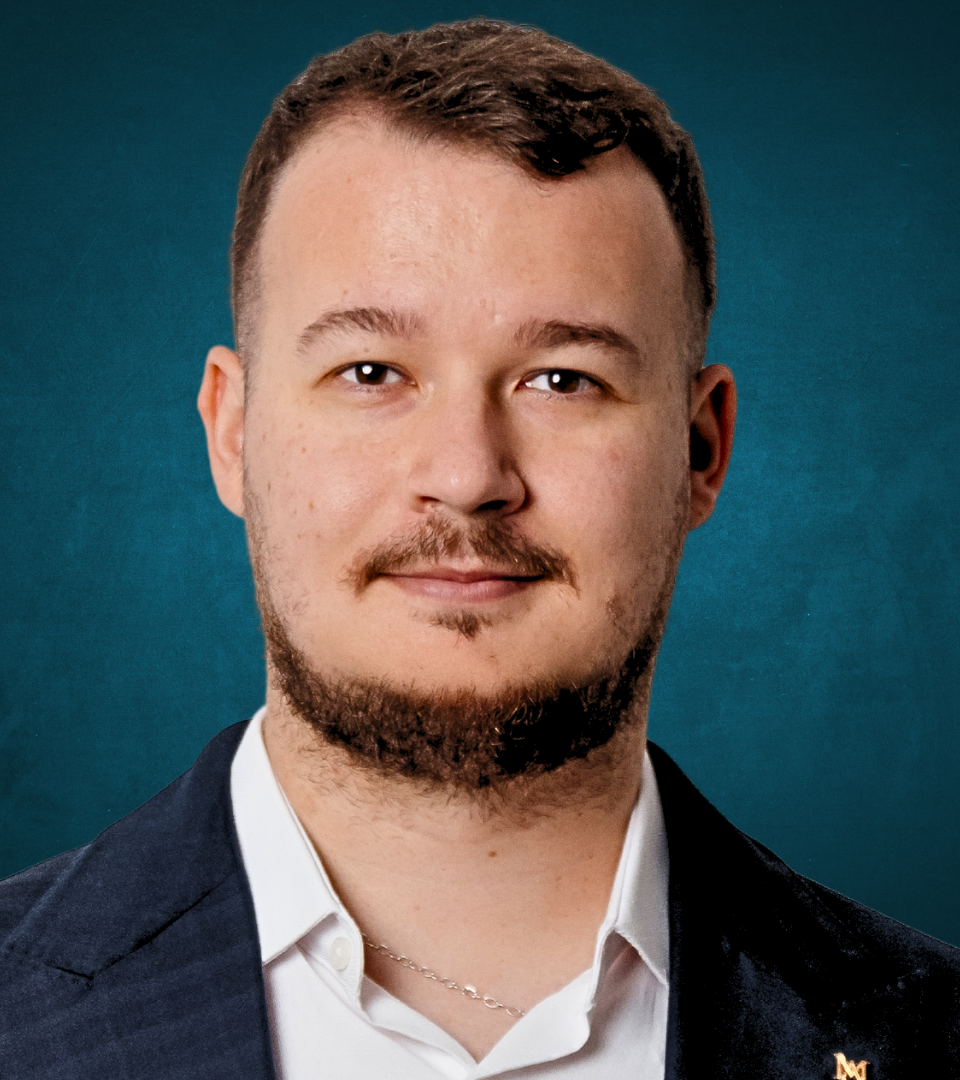 Олег Дмитренко