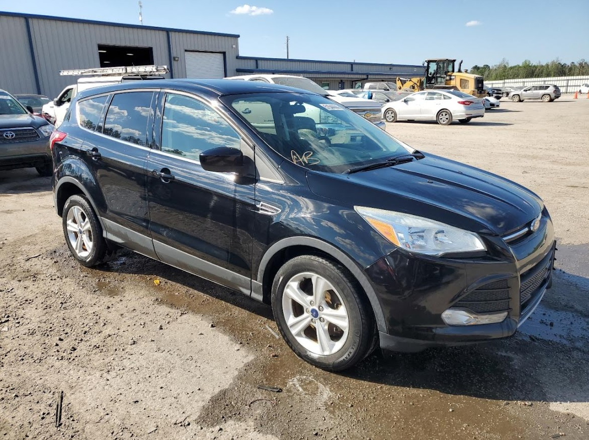 Prigon_avto_z_SSHA_Ford_Escape_1