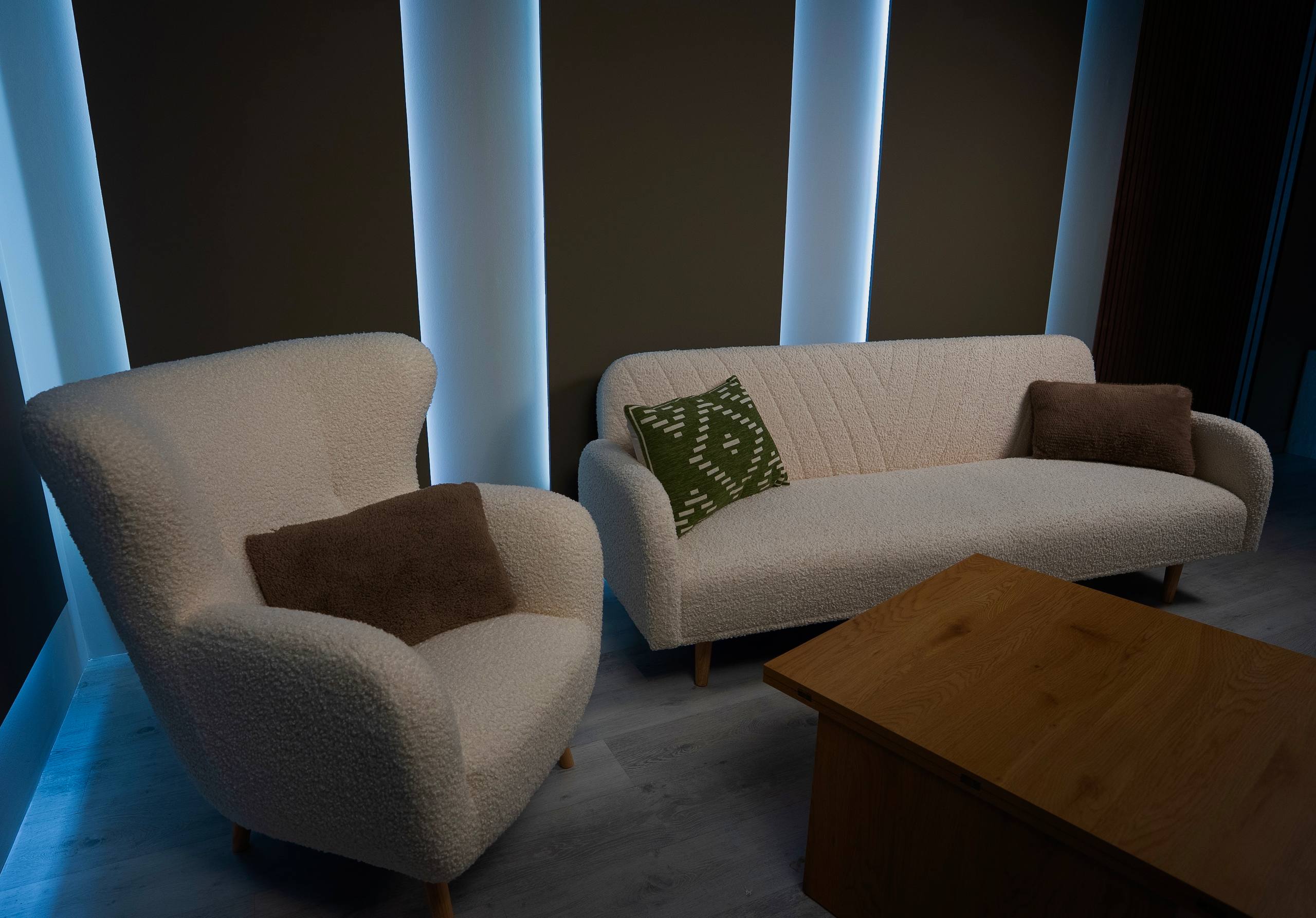 studio-10