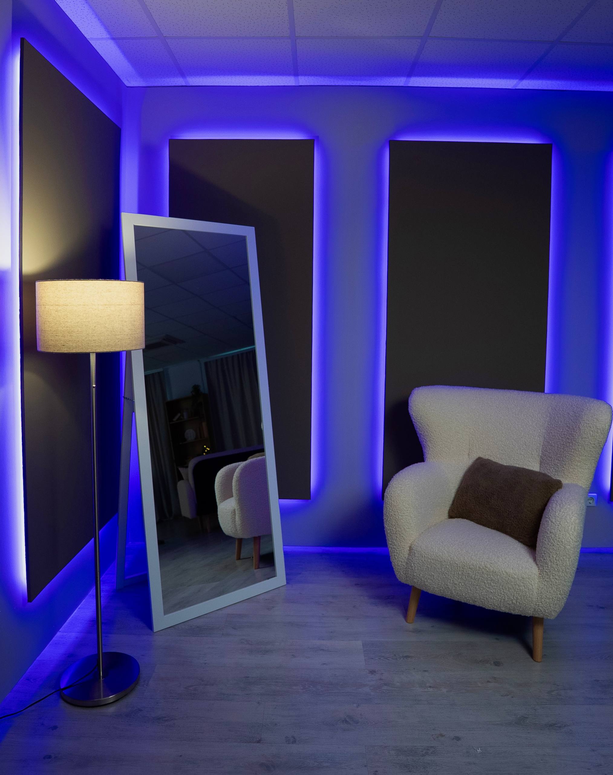 studio-12