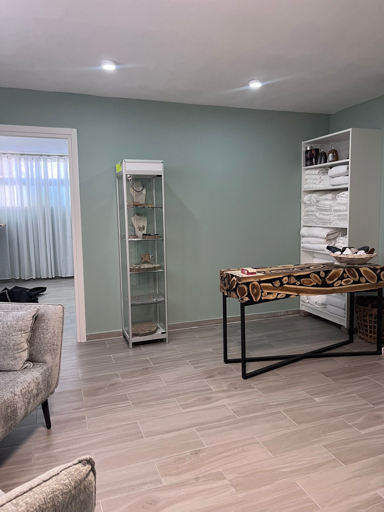 WhatsApp_Image_2024-11-19_at_15_24_04_1