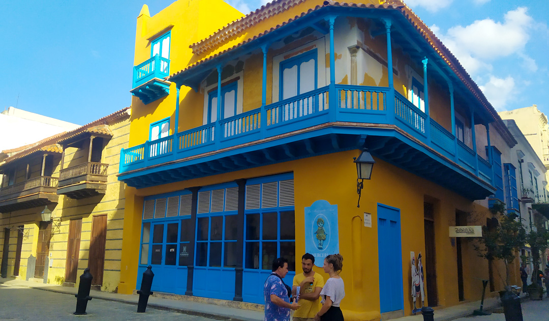 A stroll in Old Havana historic center