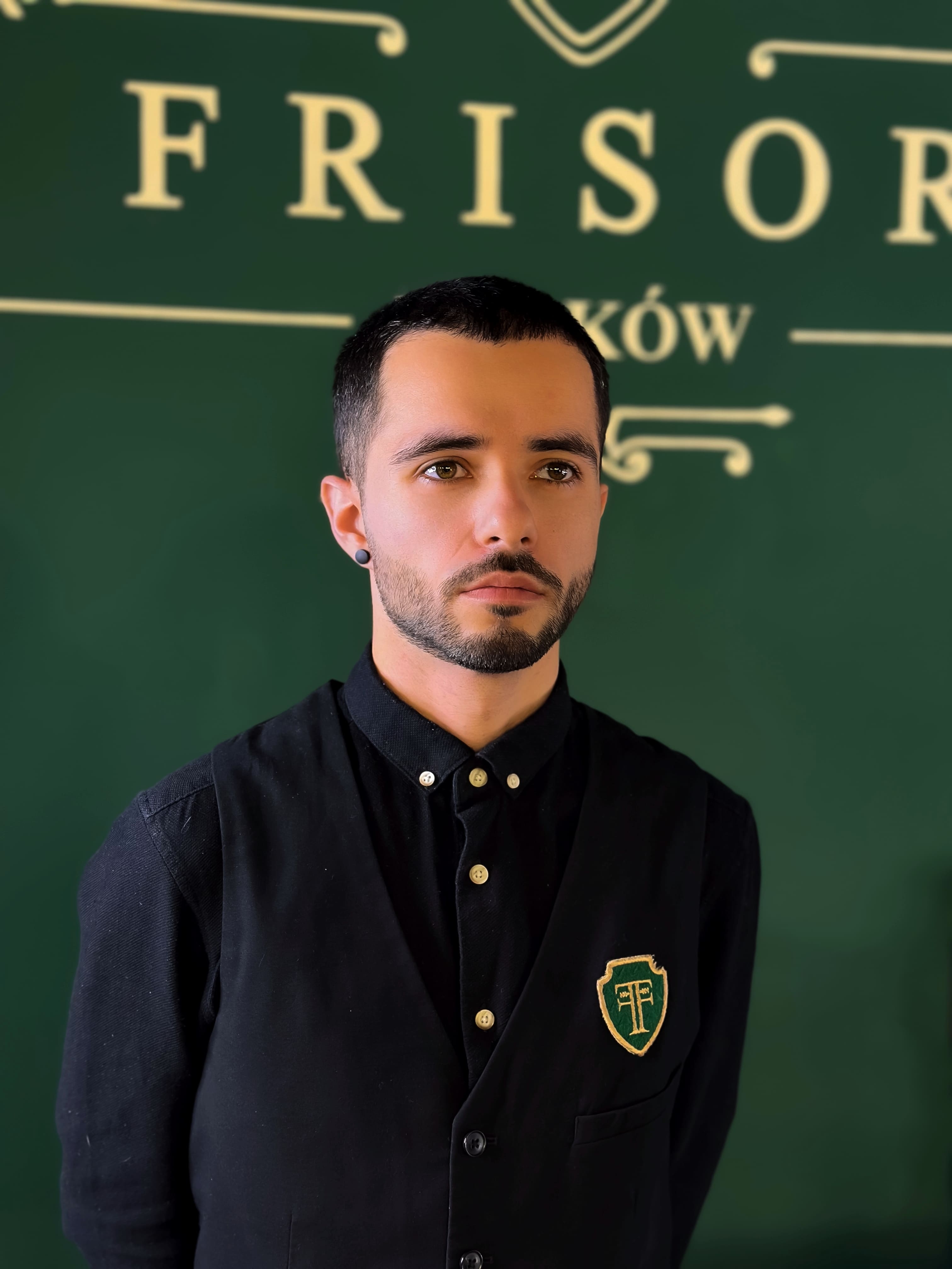 retouch_2024061410524272