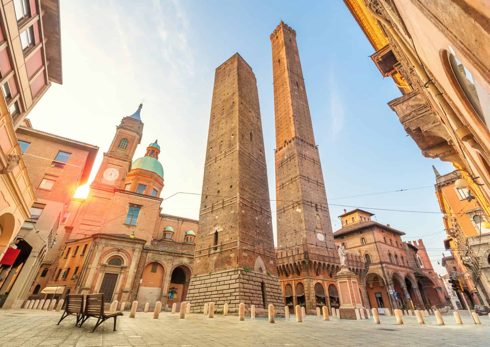 The-Two-Towers-Bologna