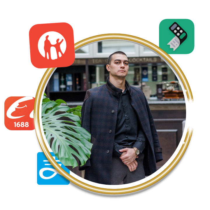 Glamorous_Golden_Minimalist_Instagram_Profile_Picture_3