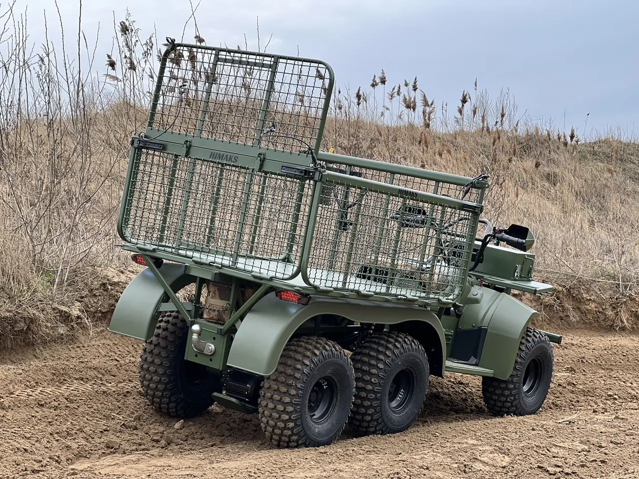 6558646301_w640_h640_6558646301