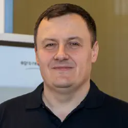ЮРІЙ ЛИСАК