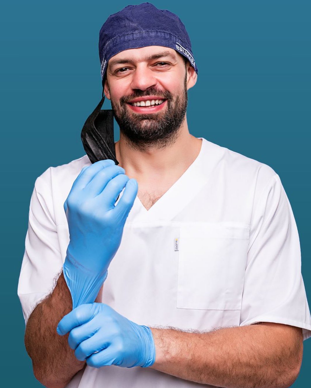 295779595_5646017617