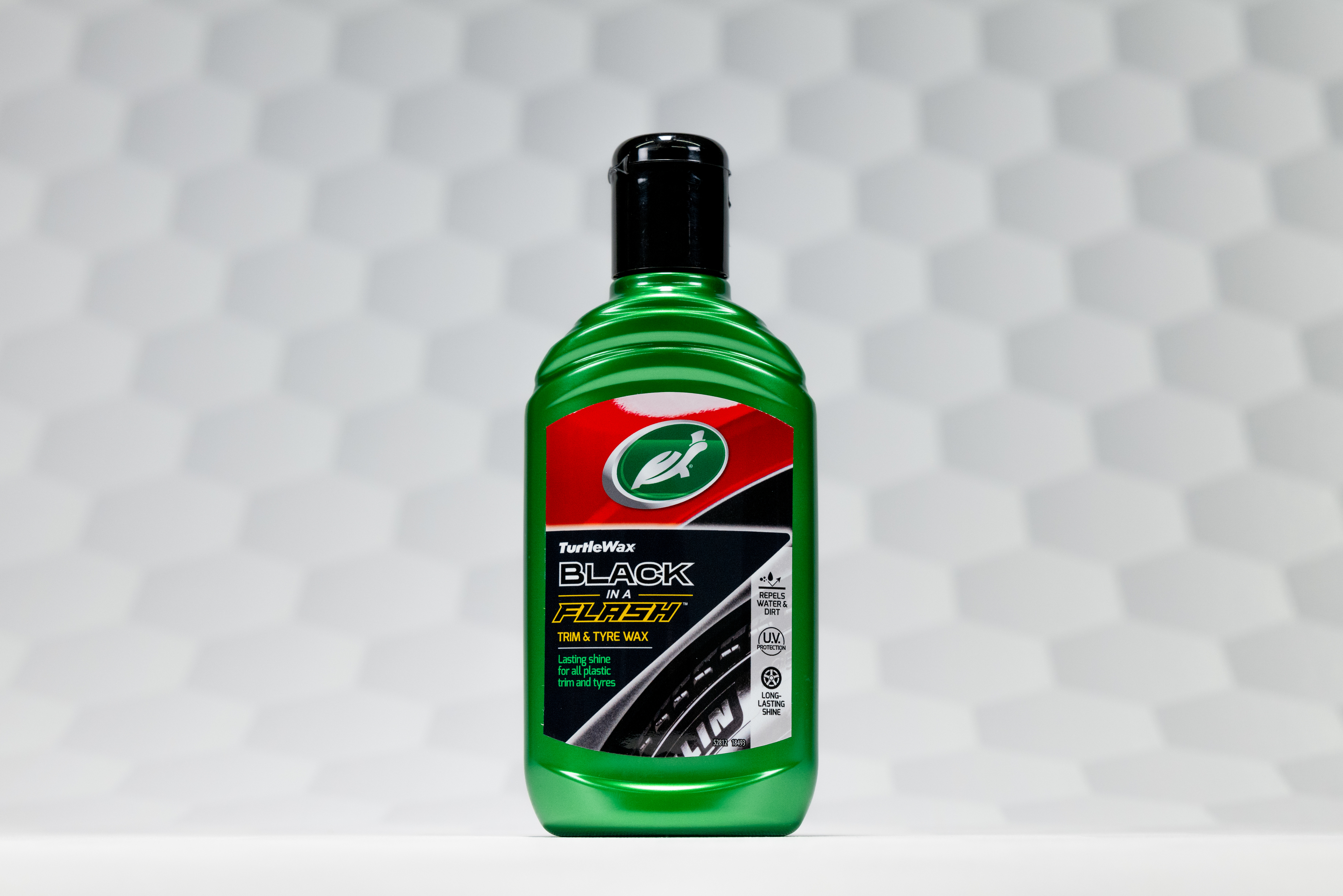 Black-in-a-Flash-Trim-and-Tyre-Wax_Hero_Uncropped_6-3837x2560-ff4fb2f