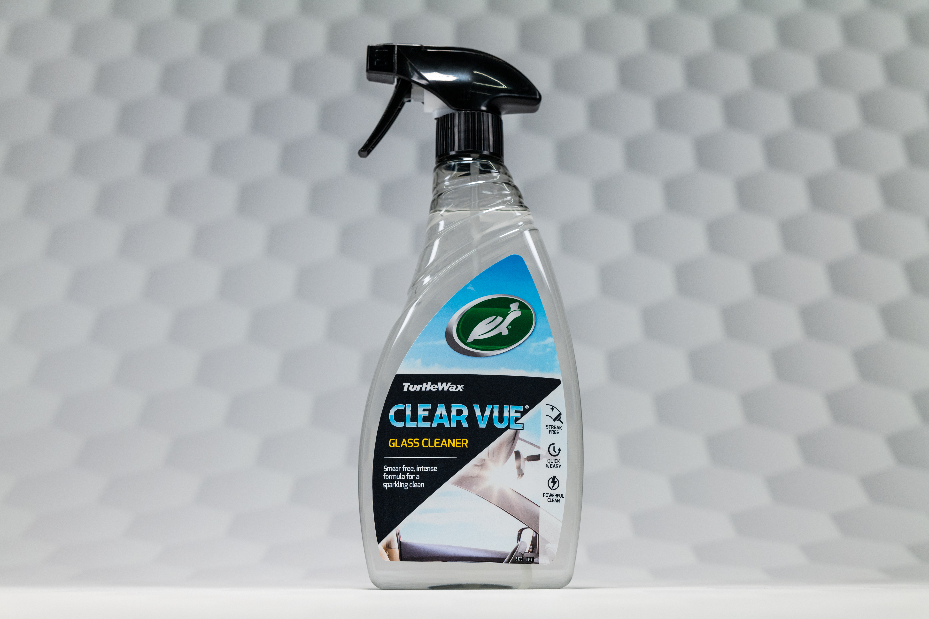 Clear-Vue-Glass-Cleaner_Hero_Uncropped_3-3837x2560-314e4f2