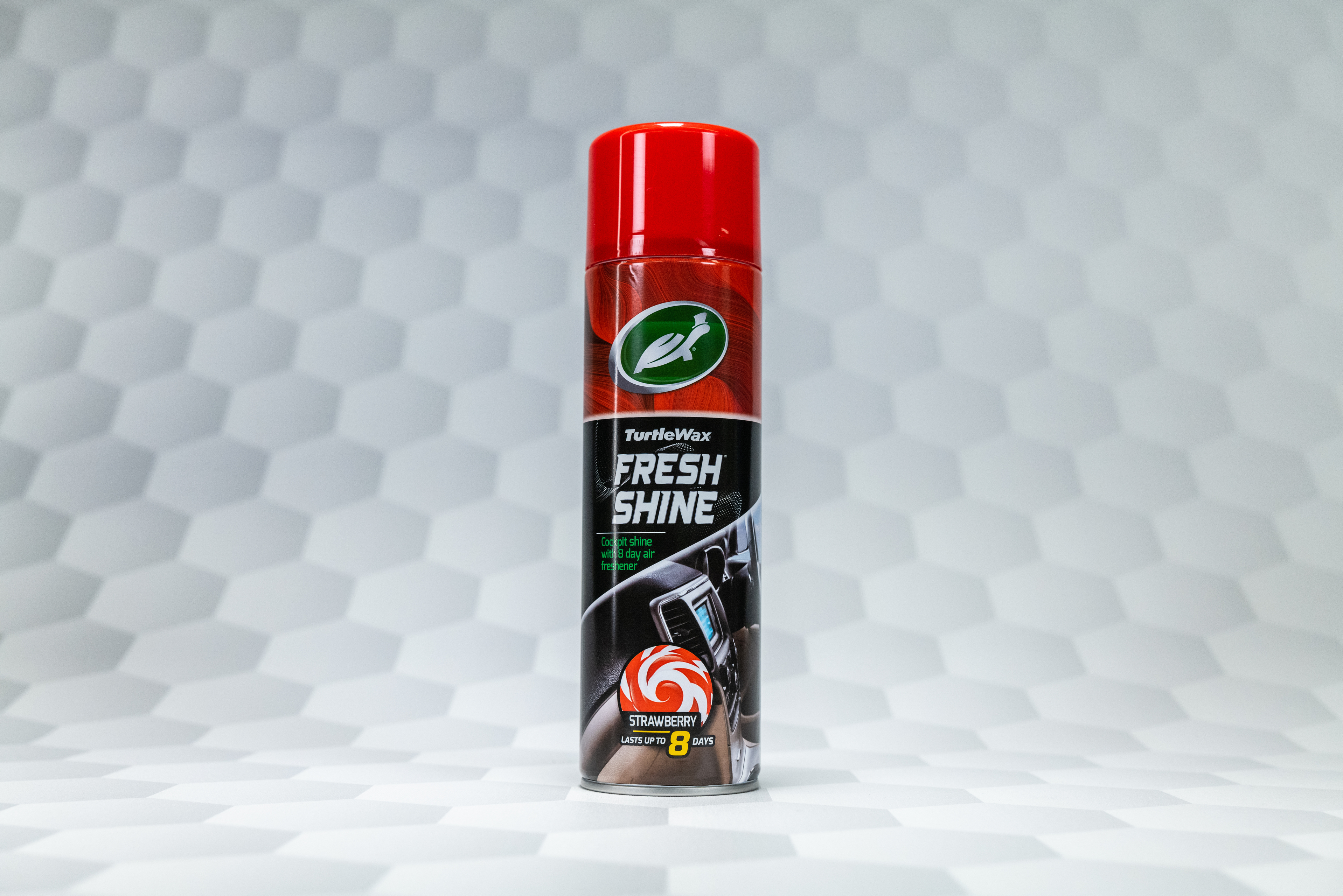 Fresh-Shine-Strawberry-500ML_Hero_Uncropped_1-3837x2560-e033d41