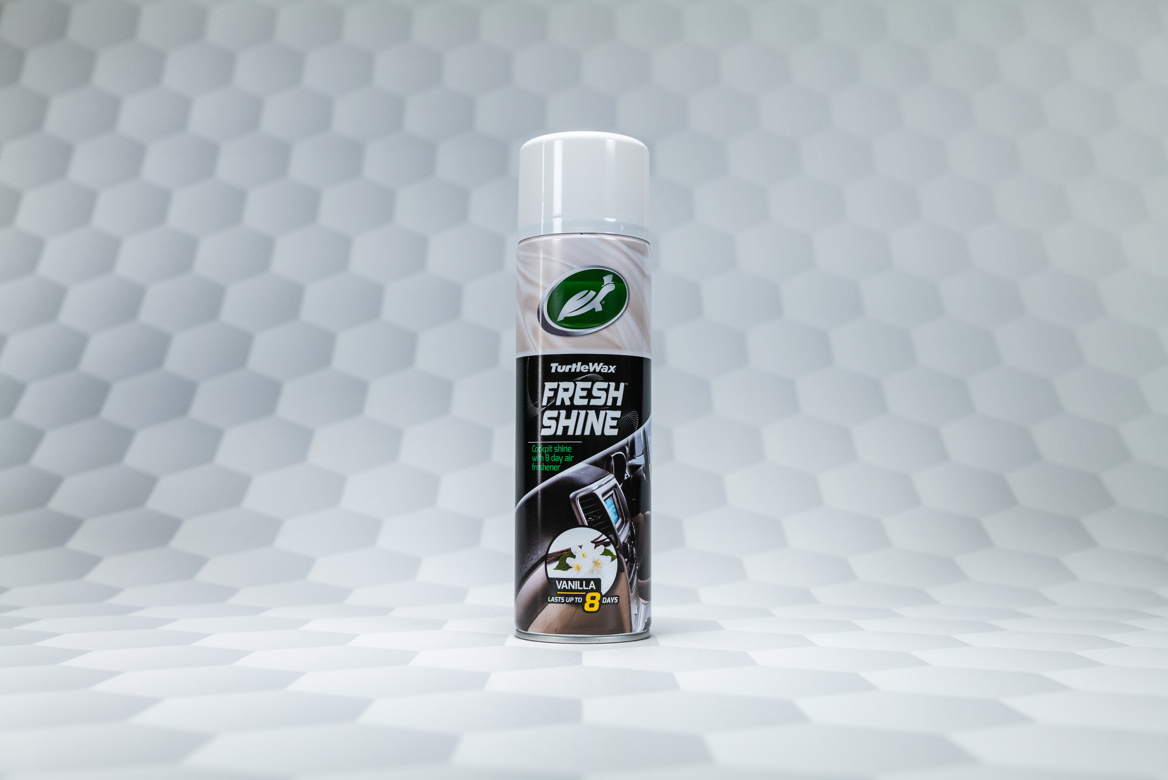 Fresh-Shine-Vanilla-500ML_Hero_Uncropped_1-3837x2560-e033d41