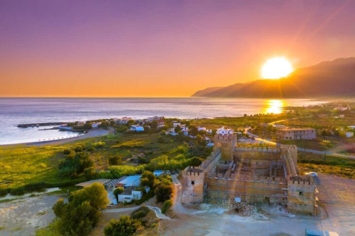 castle-at-frangokastello-beach-crete