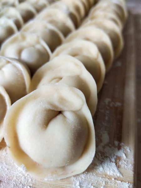 domashni-pelmeni-z-indychky-450x600