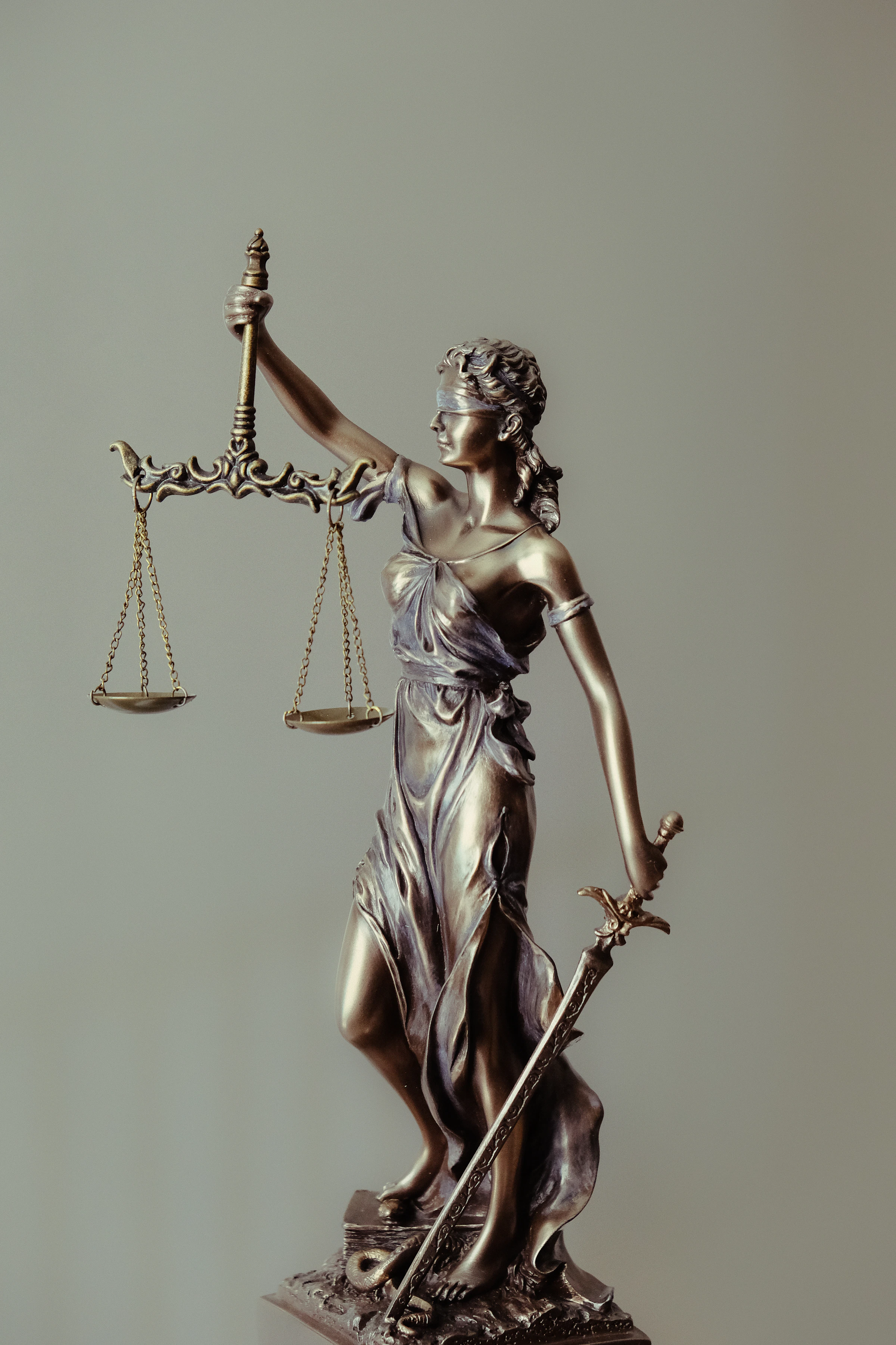 Tingey_Injury_Law_Firm_1746458647733_unsplash_id_L4YGuSg0fxs.webp