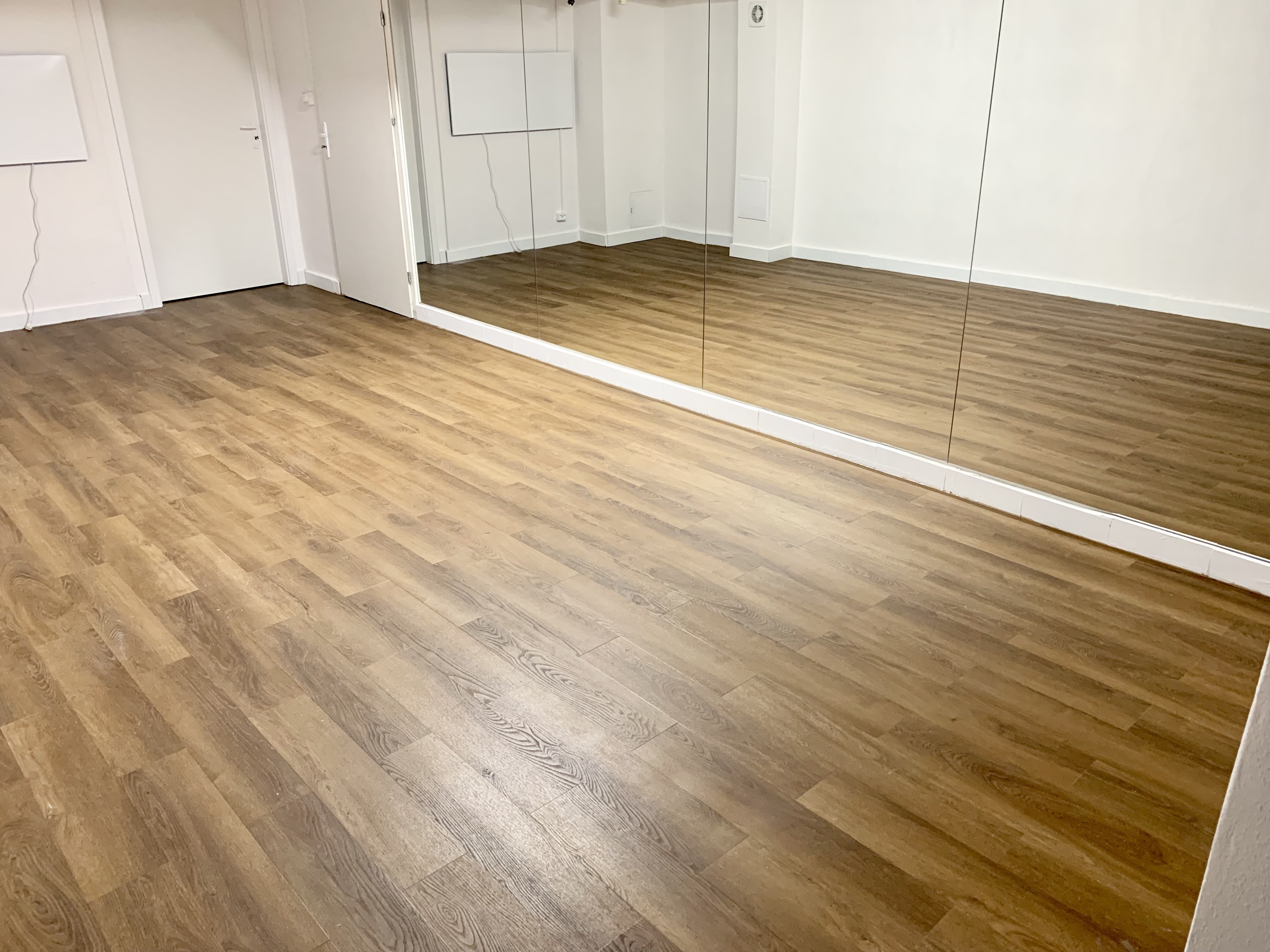Dance_Room_2_4