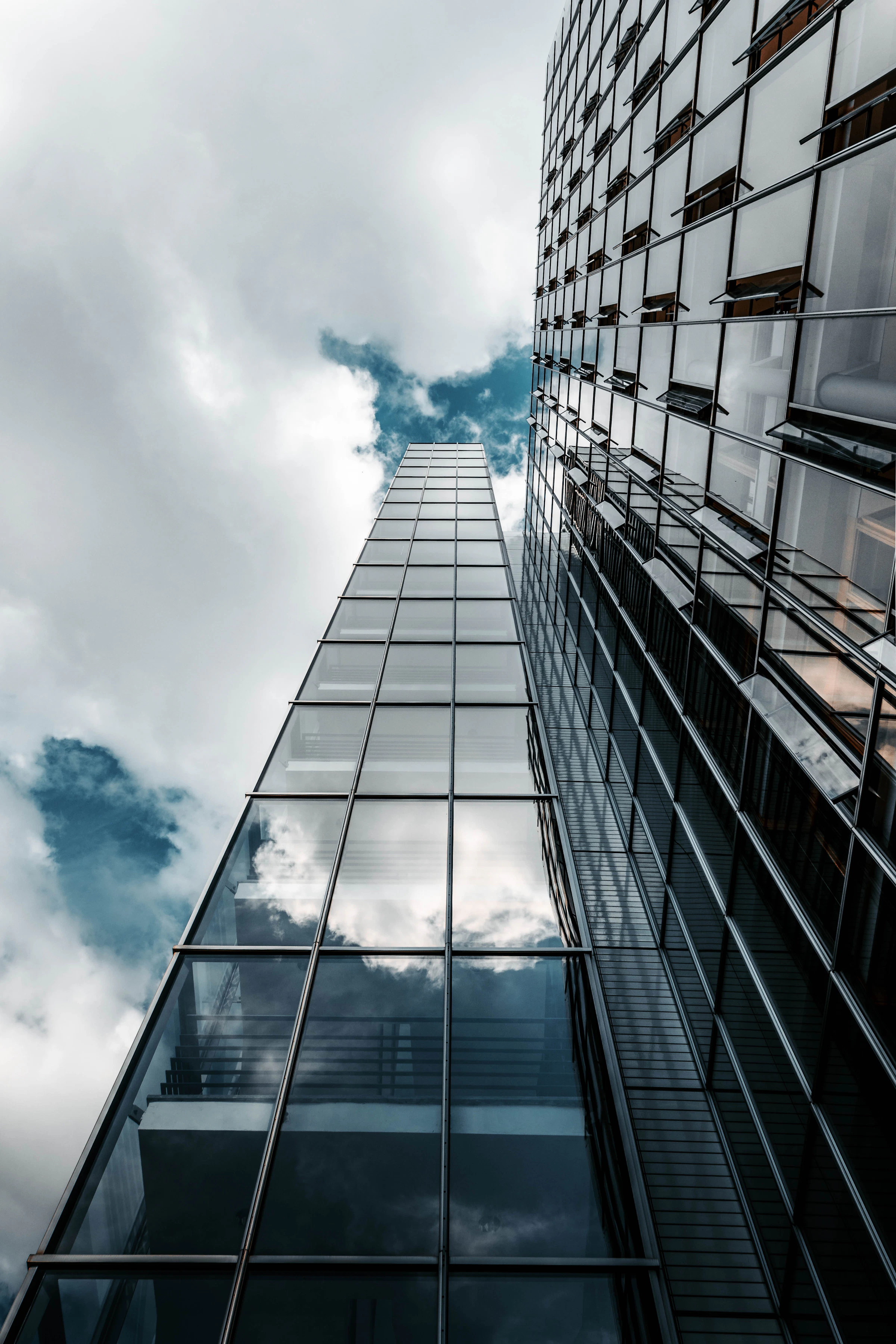 Christian_Wiediger_1746067797361_unsplash_id_ssKEI4HRRtI.webp
